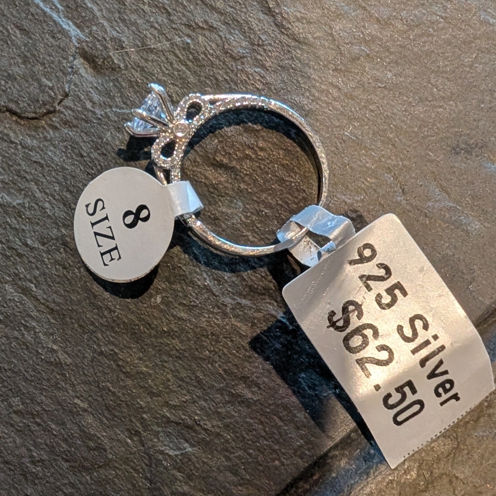 Elegant Silver Women's Ring